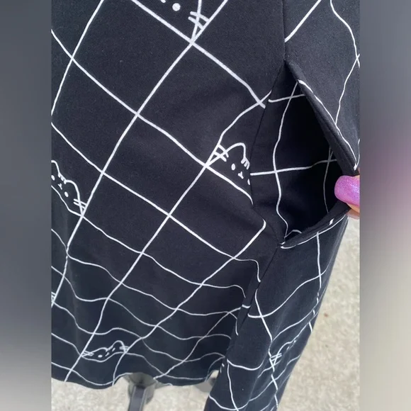🐈‍⬛ Pusheen Lovers~ Black and White Grid Dress - Picture 3 of 6